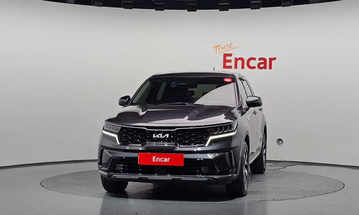 Kia Sorento — фото 6
