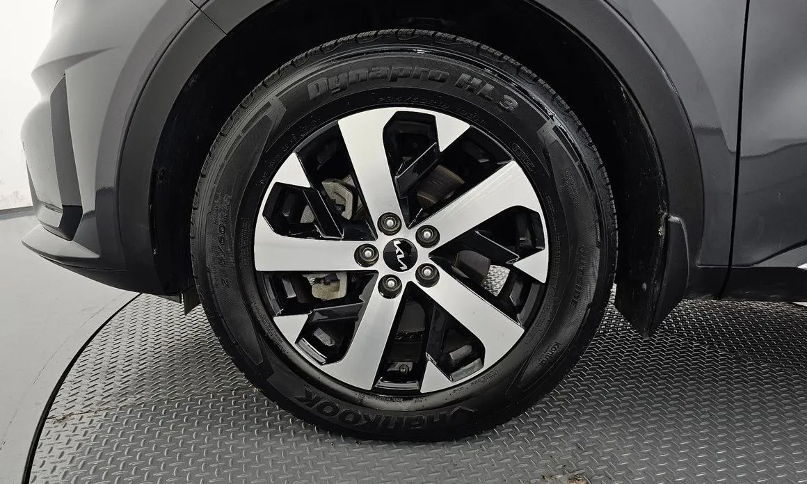 Kia Sorento — фото 10