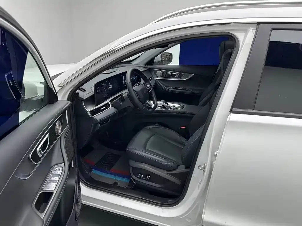 Chery Tiggo 8 PLUS — фото 10