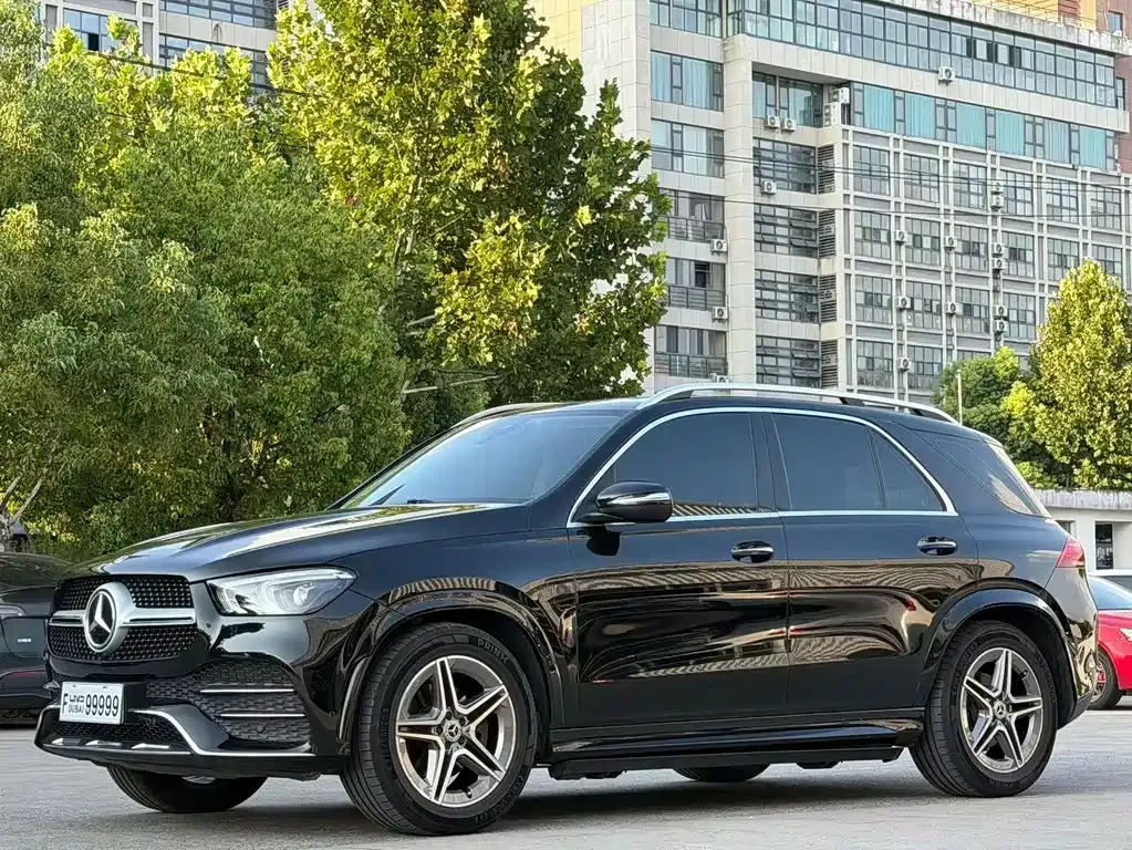 Mercedes-Benz GLE (Import) — фото 1
