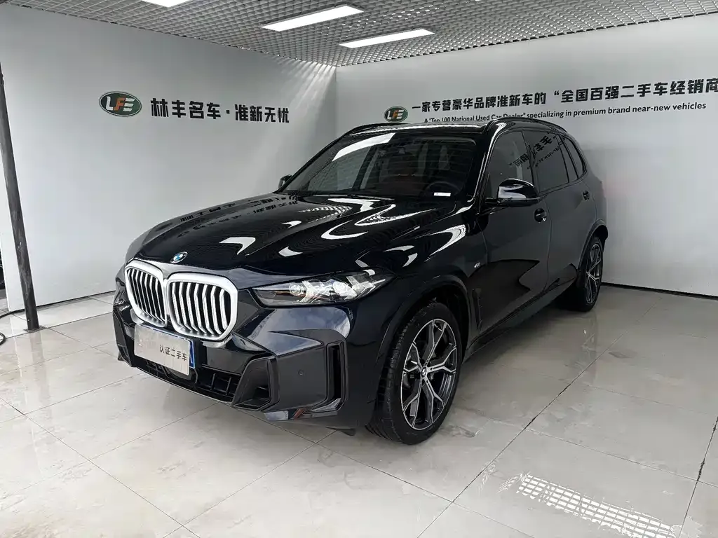 BMW X5 — фото 1