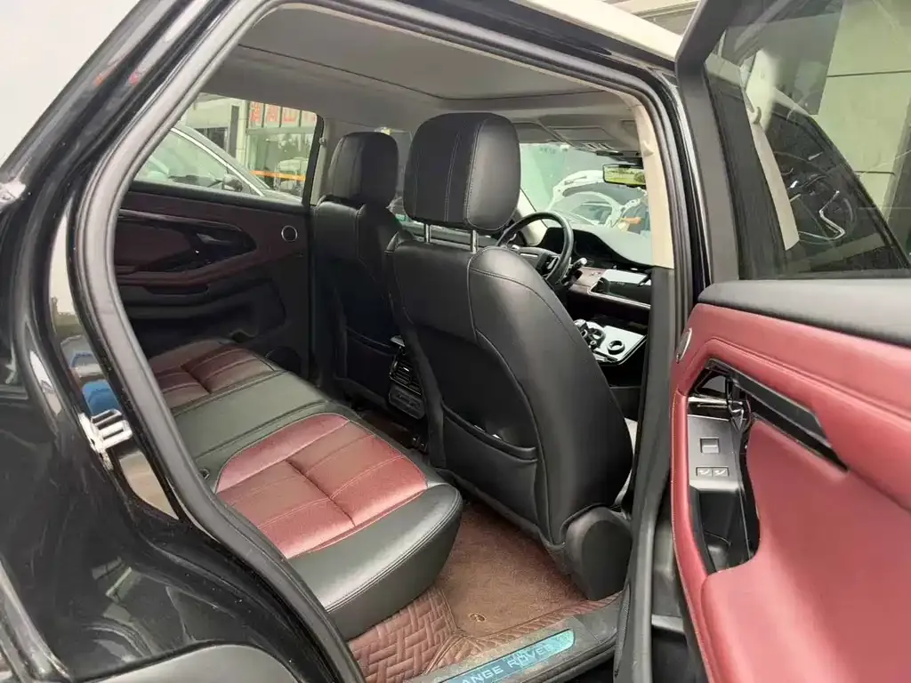 Land Rover Evoque — фото 8