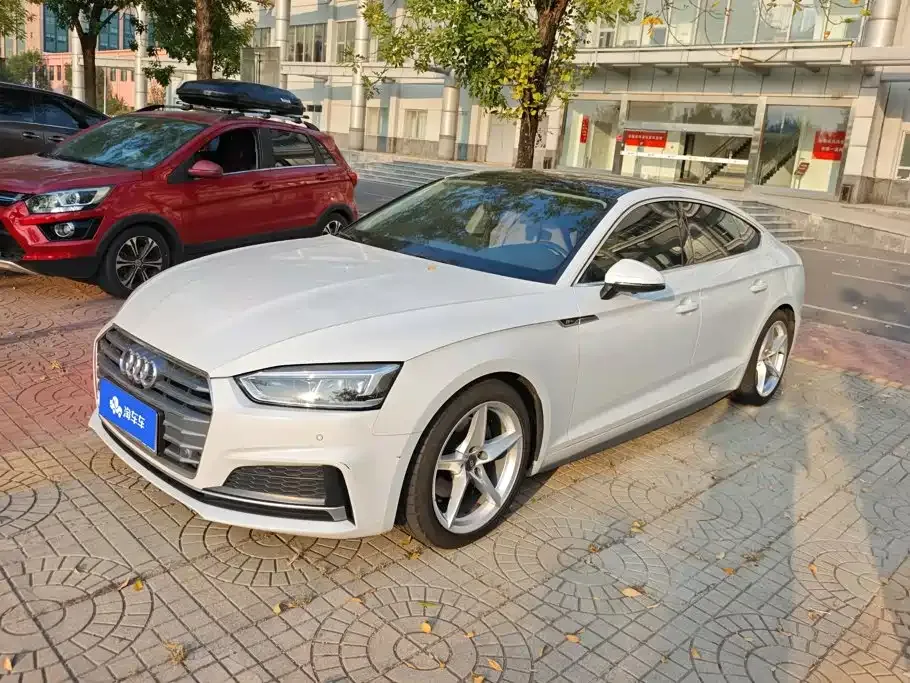 Audi A5 (Import) — фото 1