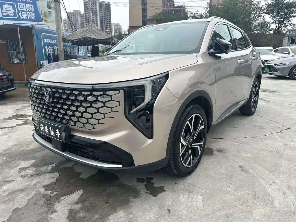 Changan CS55PLUS — фото 1