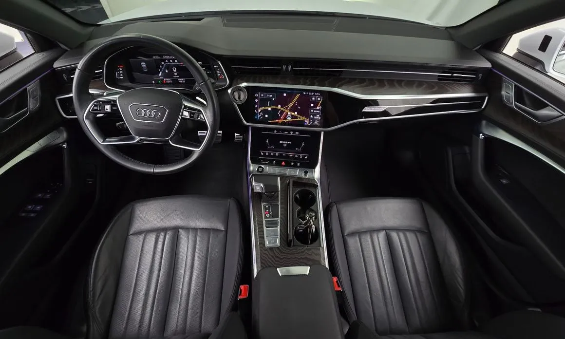 Audi A6 — фото 7