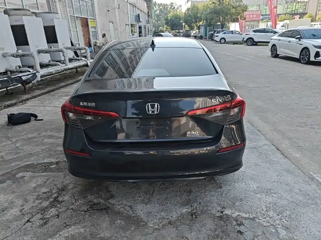 Honda Civic — фото 3