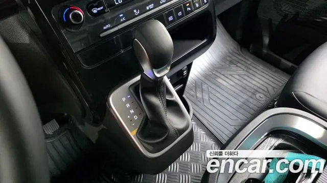Hyundai Staria — фото 9