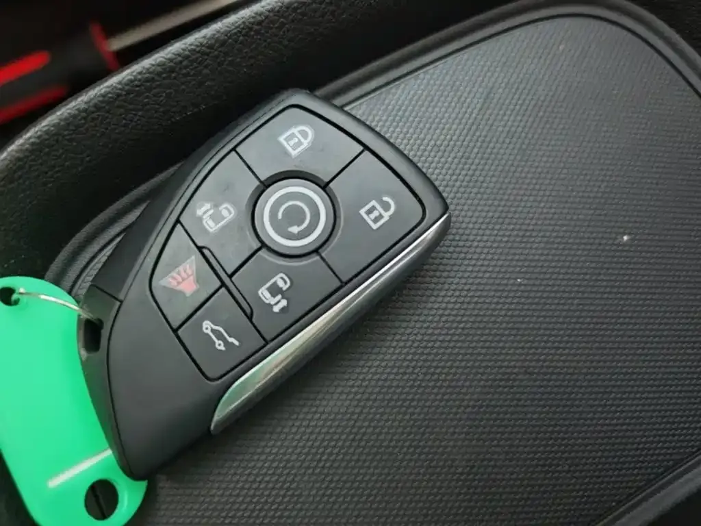Buick GL8 Hybrid — фото 7