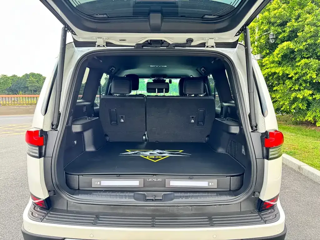 Lexus GX — фото 7
