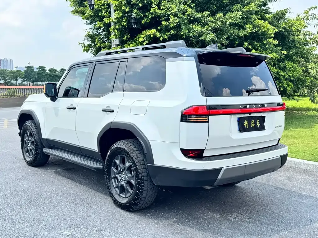 Lexus GX — фото 10