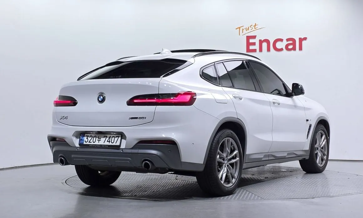 BMW X4 — фото 3