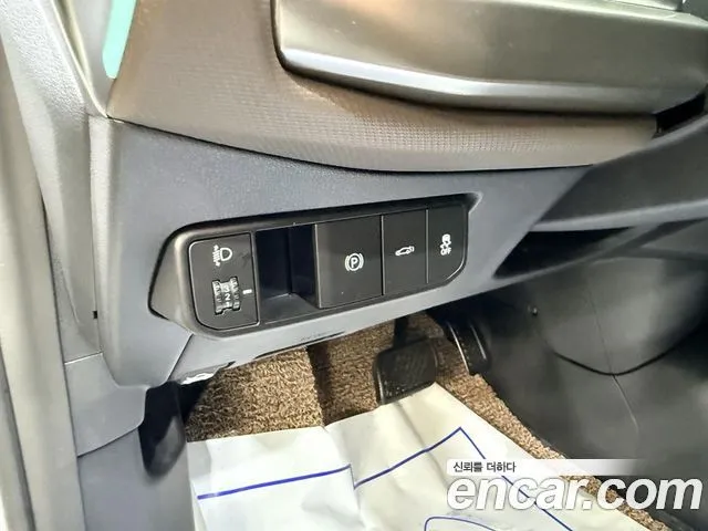 Kia EV4 — фото 3
