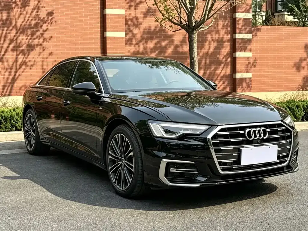 Audi A6L — фото 8