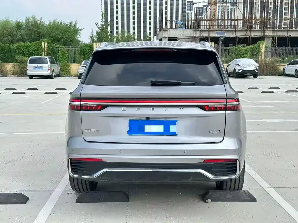 Geely Xingyue L — фото 6