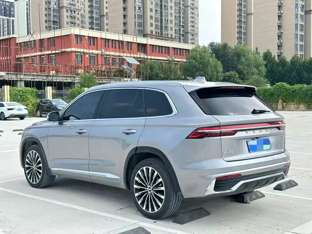 Geely Xingyue L — фото 8