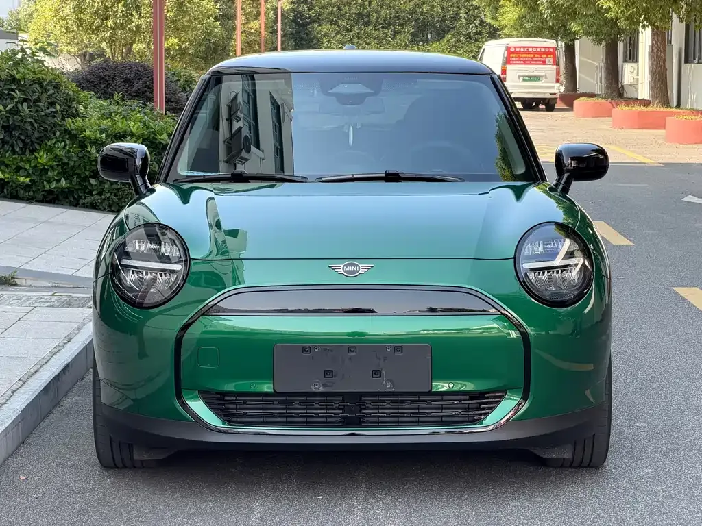 MINI Cooper EV — фото 7