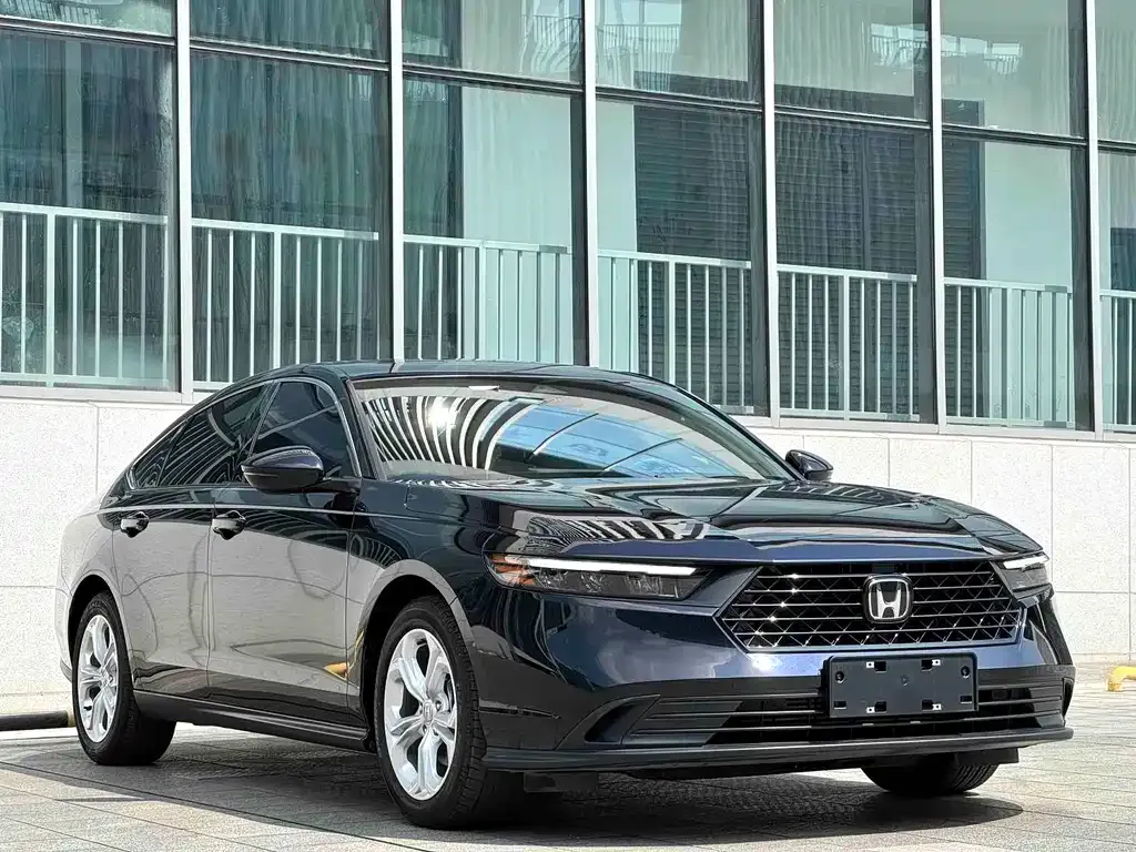 Honda Accord — фото 4