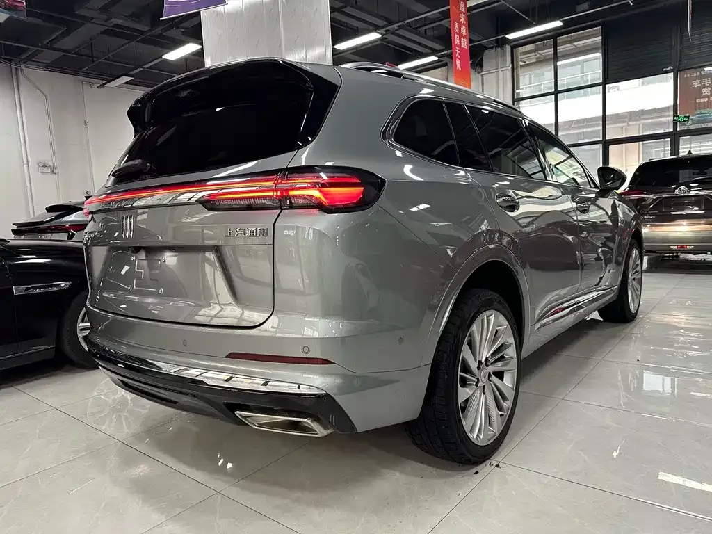Buick Envision Plus — фото 3