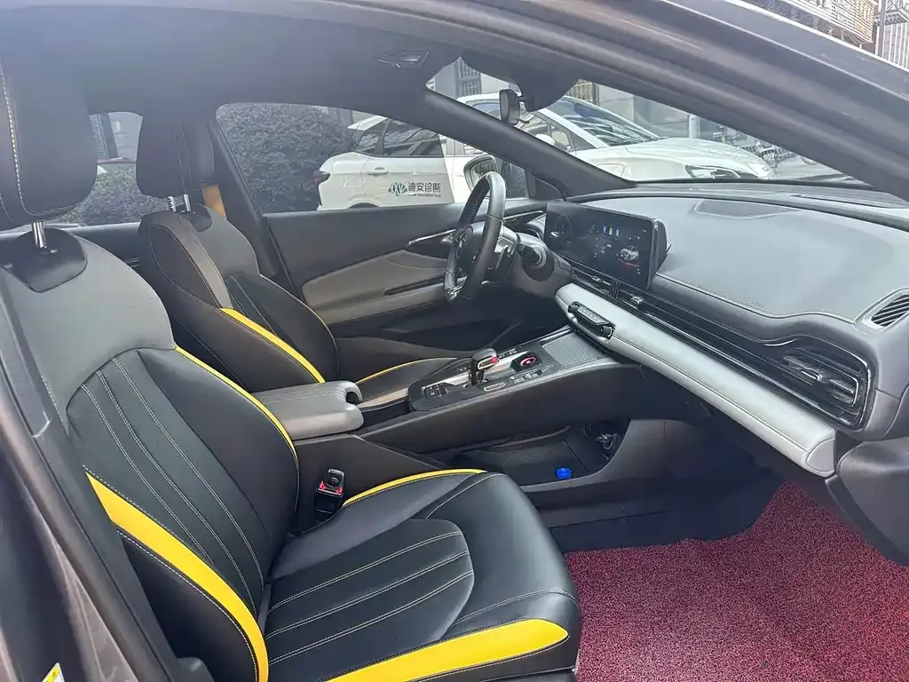 GAC Motor Shadow Leopard — фото 5
