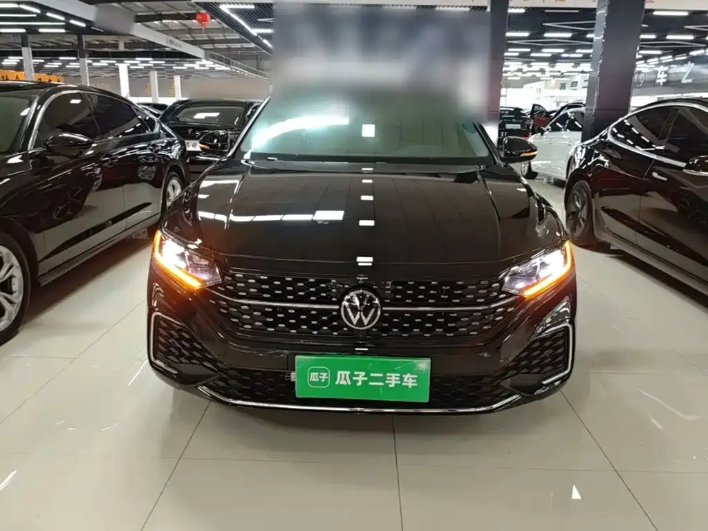Volkswagen Passat — фото 2