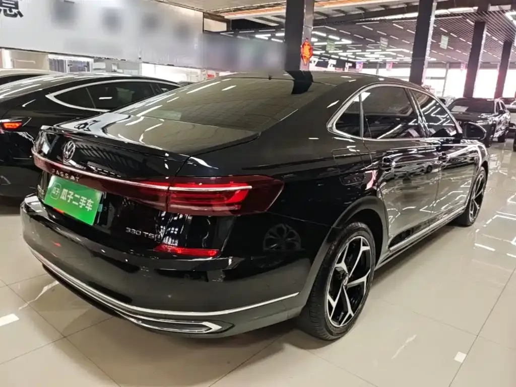 Volkswagen Passat — фото 3