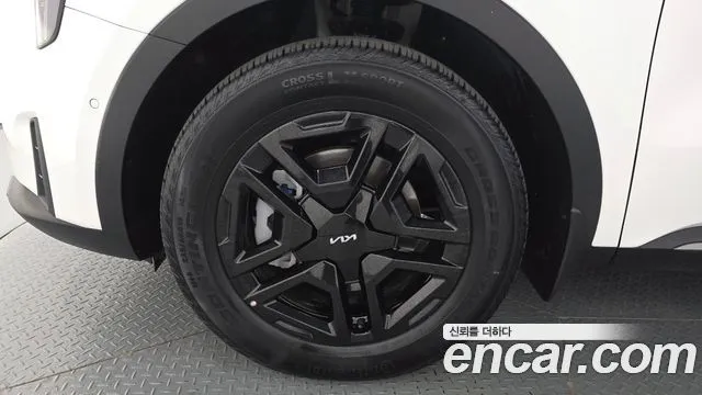 Kia Sorento — фото 9