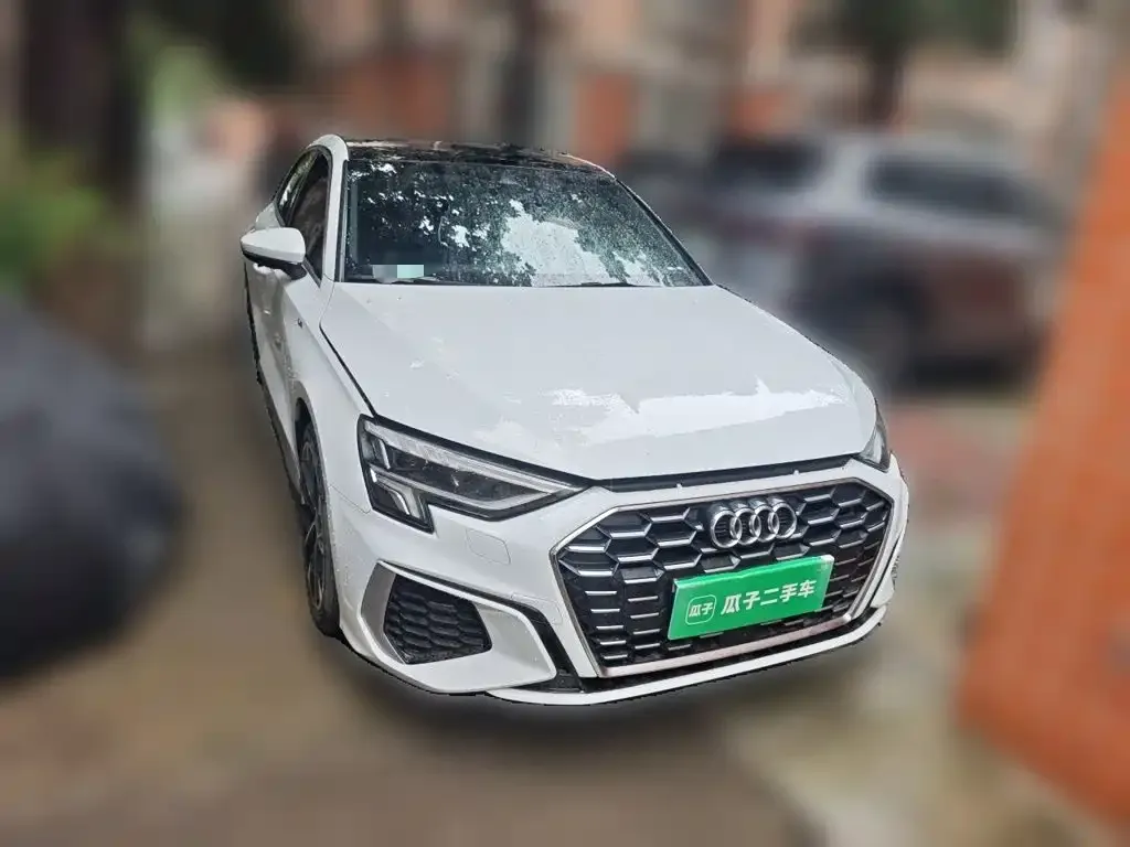 Audi A3 — фото 1