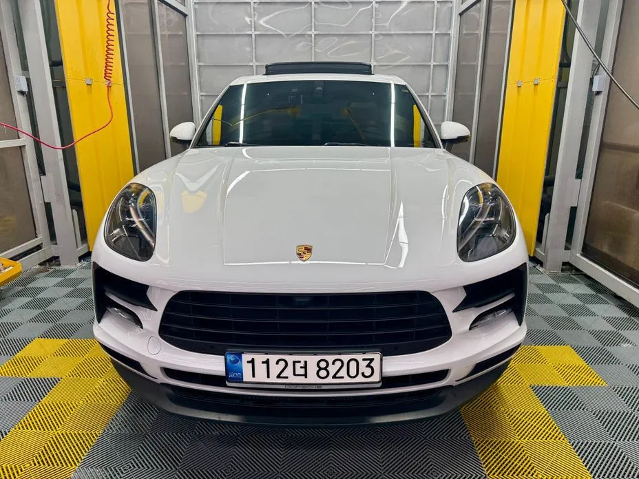 Porsche Macan — фото 1
