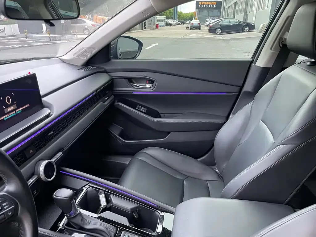 Honda Accord — фото 3