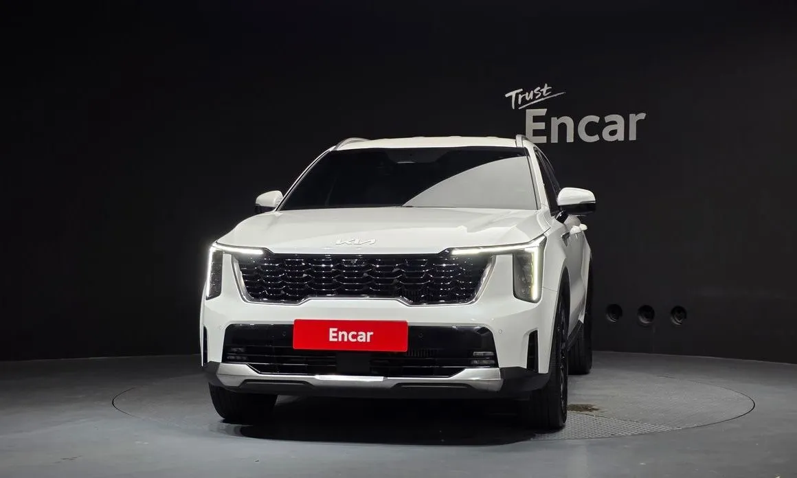 Kia Sorento — фото 4