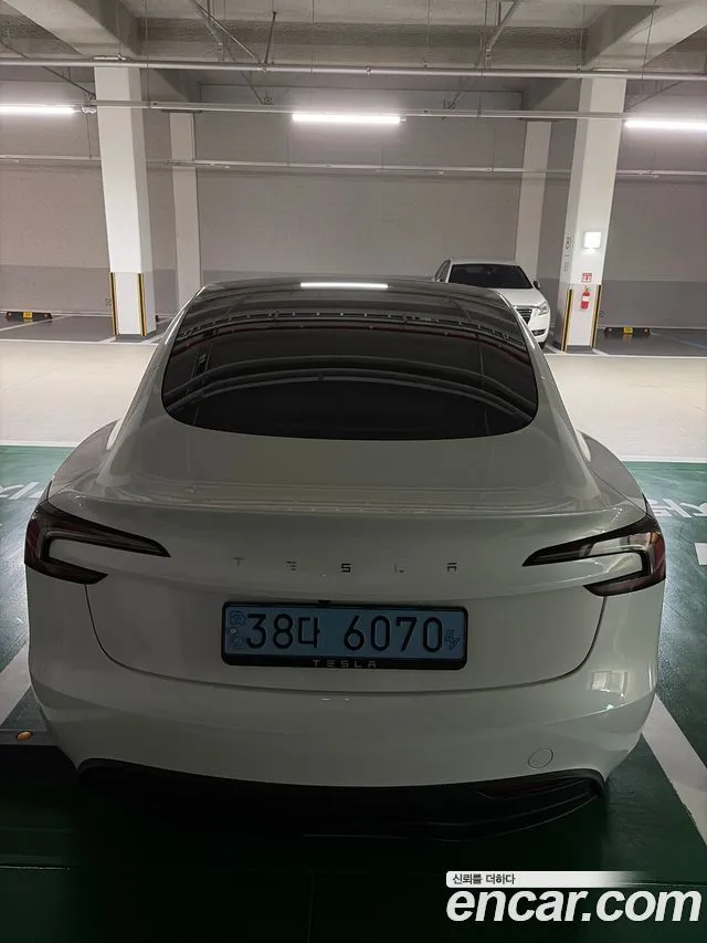 Tesla Model 3 — фото 5