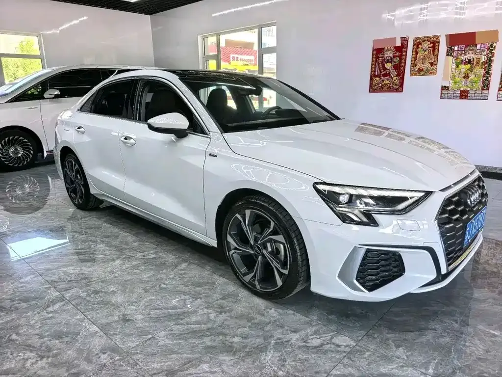 Audi A3 — фото 2