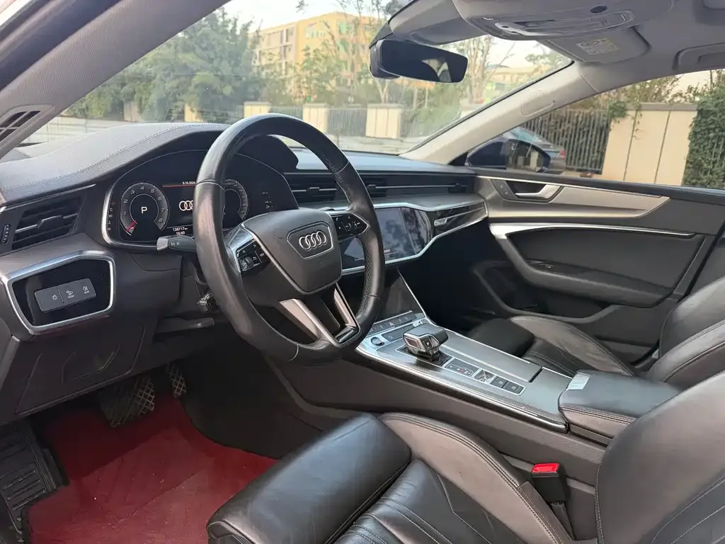Audi A7 — фото 9