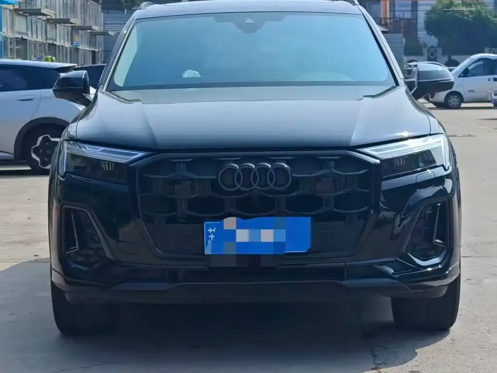 Audi Q7 — фото 2