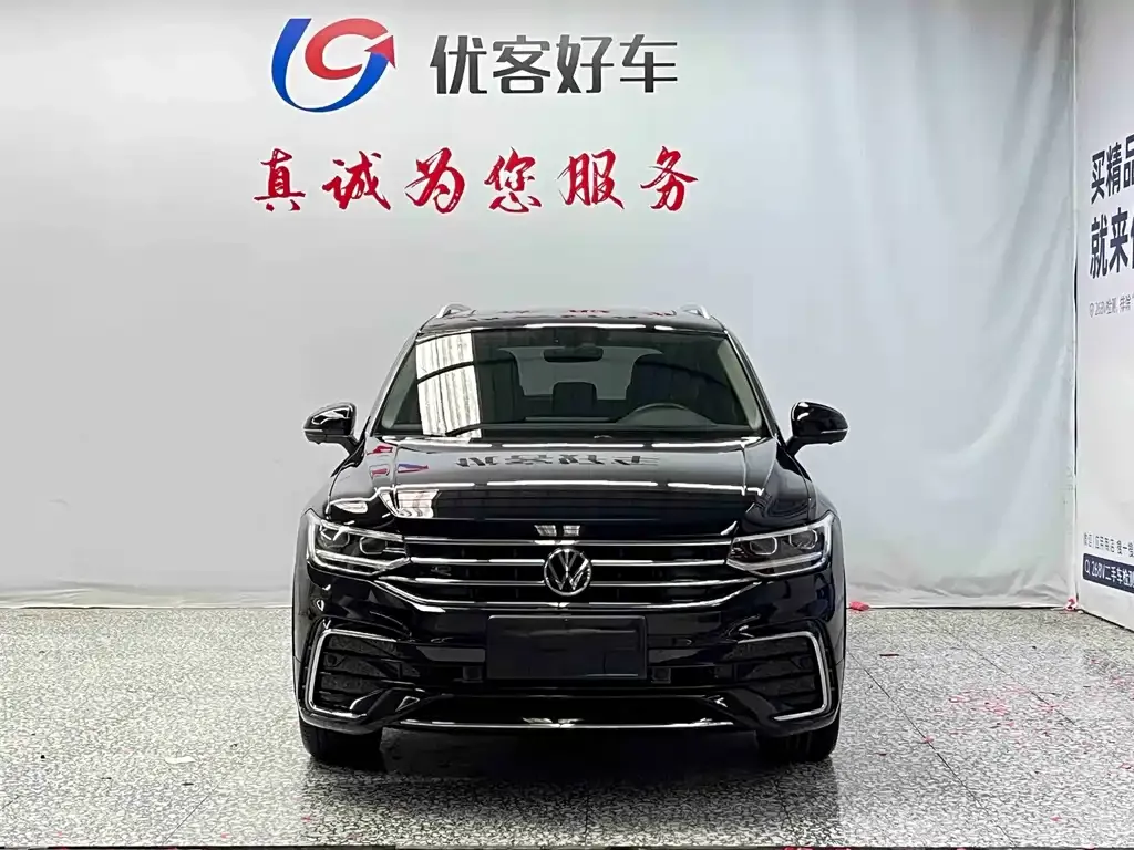 Volkswagen Tiguan L — фото 6