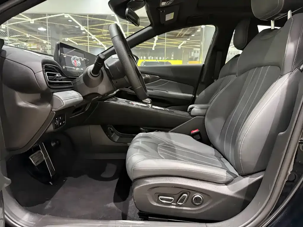 GAC Motor Shadow Leopard — фото 6