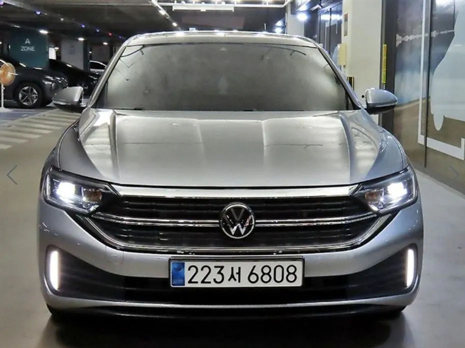 Volkswagen Jetta — фото 10
