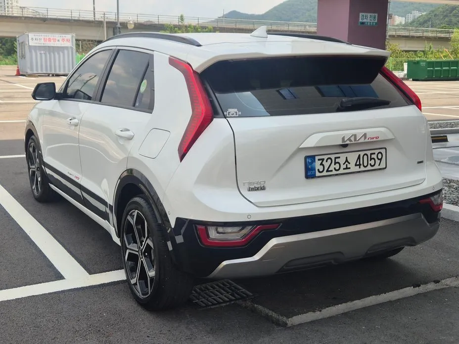 Kia Niro — фото 10