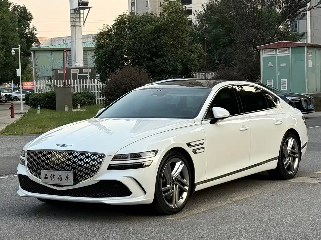 Genesis G80 — фото 1