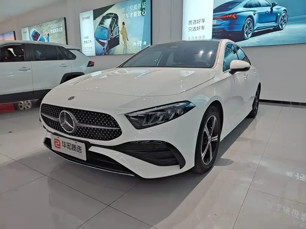Mercedes-Benz A-Class — фото 1