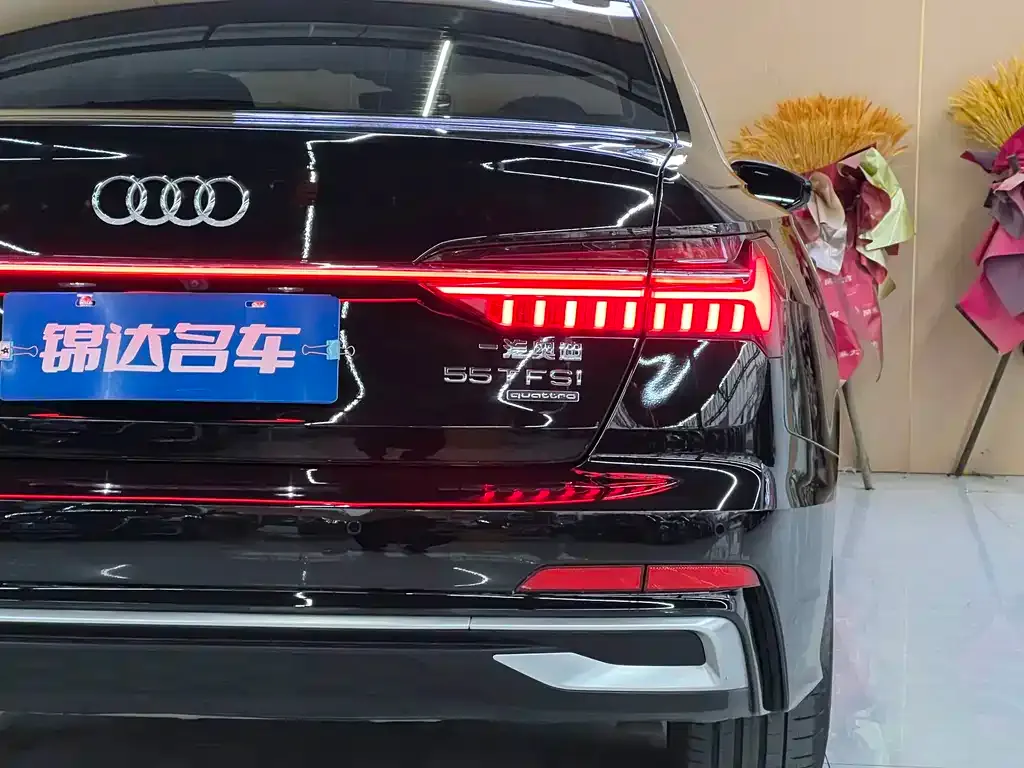 Audi A6L — фото 6