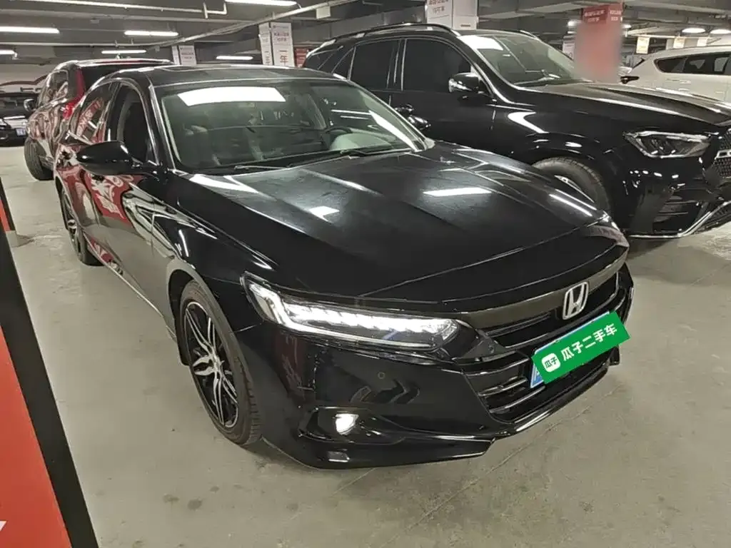 Honda Accord — фото 3