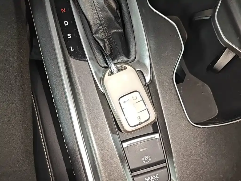 Honda Accord — фото 4