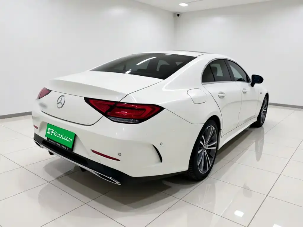 Mercedes-Benz CLS — фото 7