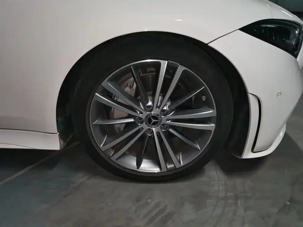 Mercedes-Benz CLS — фото 6