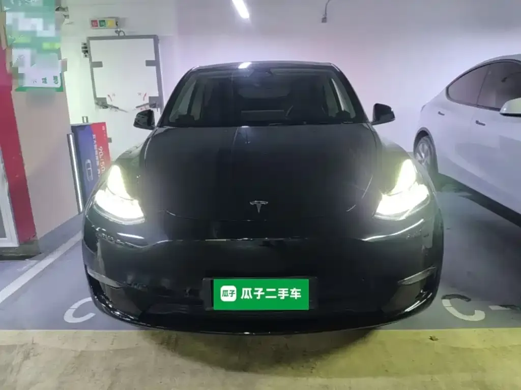 Tesla Model Y — фото 4