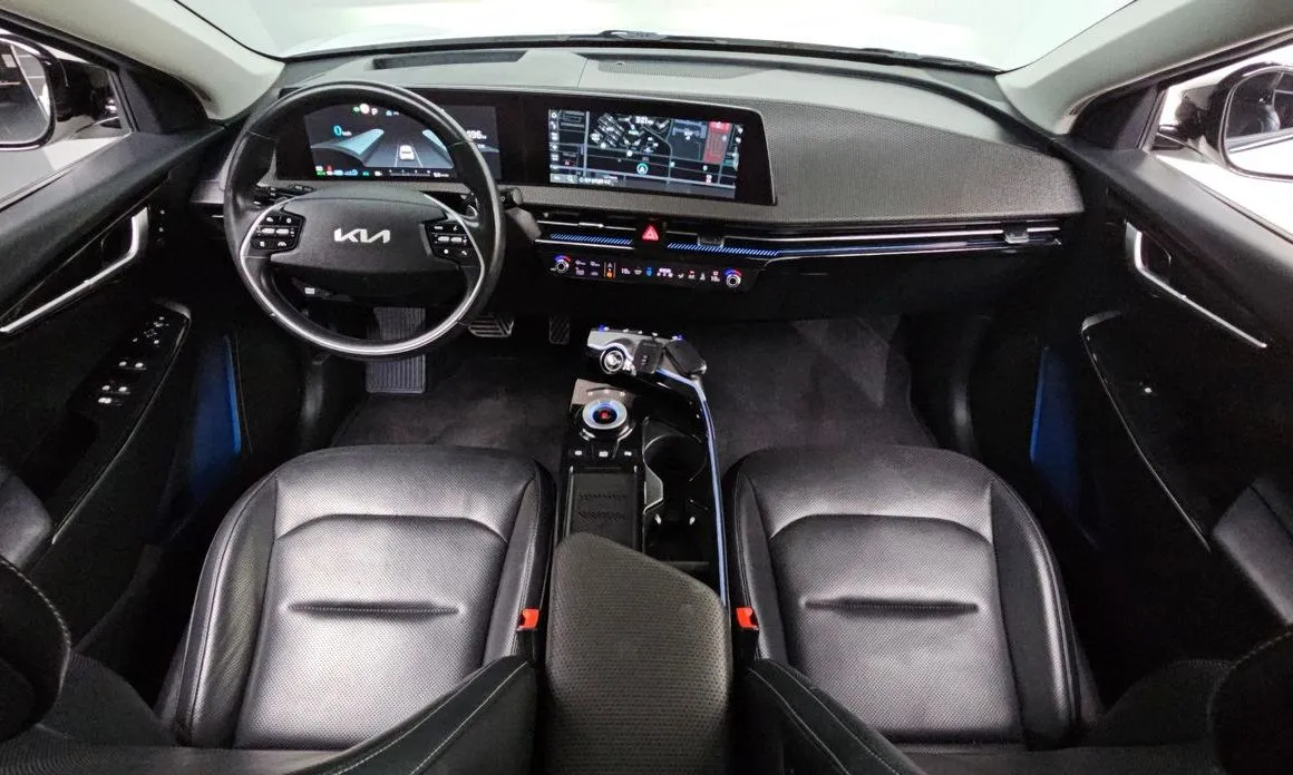 Kia EV6 — фото 7