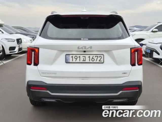 Kia Sorento — фото 6