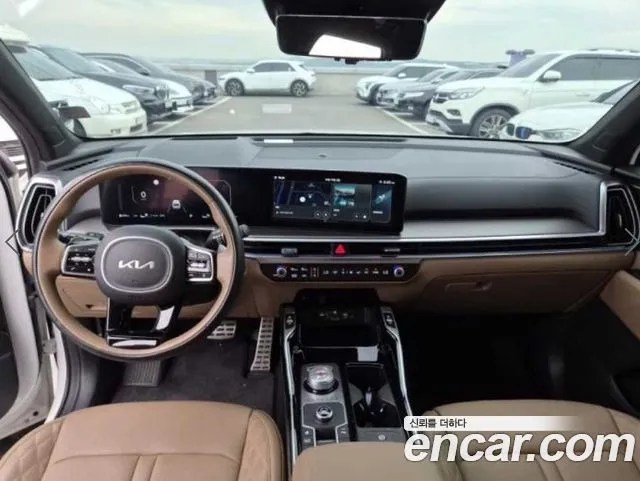 Kia Sorento — фото 10