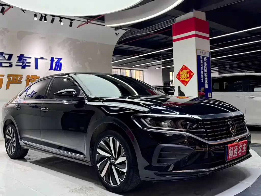 Volkswagen Passat — фото 5